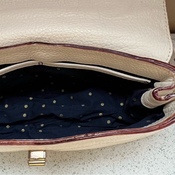 Kate Spade New York Leather Off White Cream Perforated Shoulder Bag Purse - Picture 11 of 16